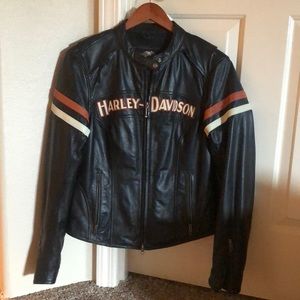 Women’s Medium Harley Davidson Jacket
